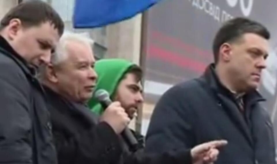 Jarosław Kaczyński na wiecu w Kijowie. Fot. YouTube