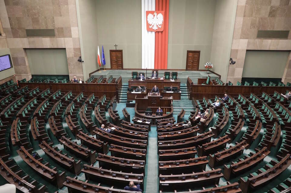 Fatalny sondaż dla ekipy Tuska! Prawica z przewagą
