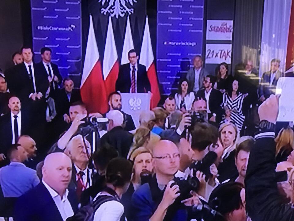 autor: Próba zakłócenia spotkania z premierem Morawieckim w sali BHP Stoczni Gdańskiej
