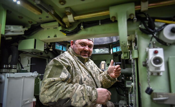 Ukraiński żołnierz na linii frontu / autor: PAP/EPA