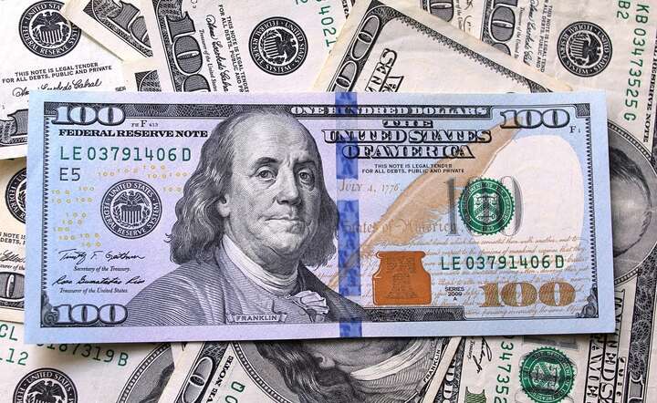 Kongres USA wciąż nie zdołał uchwalić ustawy budżetowej, co powoduje osłabienie dolara / autor: Pixabay