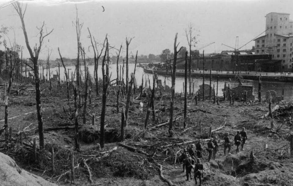 Westerplatte po zakończeniu walk / autor: Bundesarchiv/CC/WIkimedia Commons/https://creativecommons.org/licenses/by-sa/3.0/de/deed.en