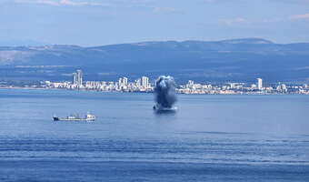 W górę ropa, w górę dolar, w górę złoto