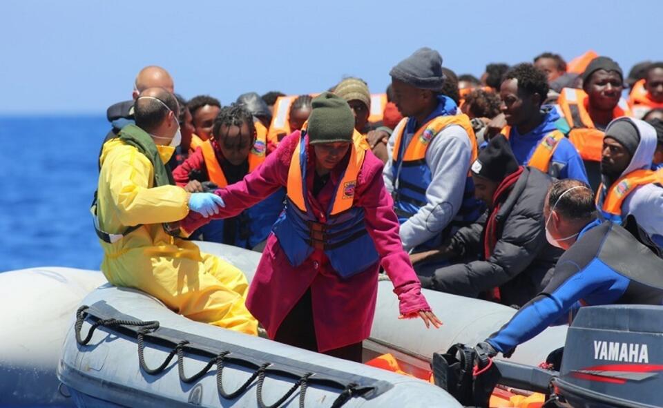 Nielegalni migranci / autor: Frontex