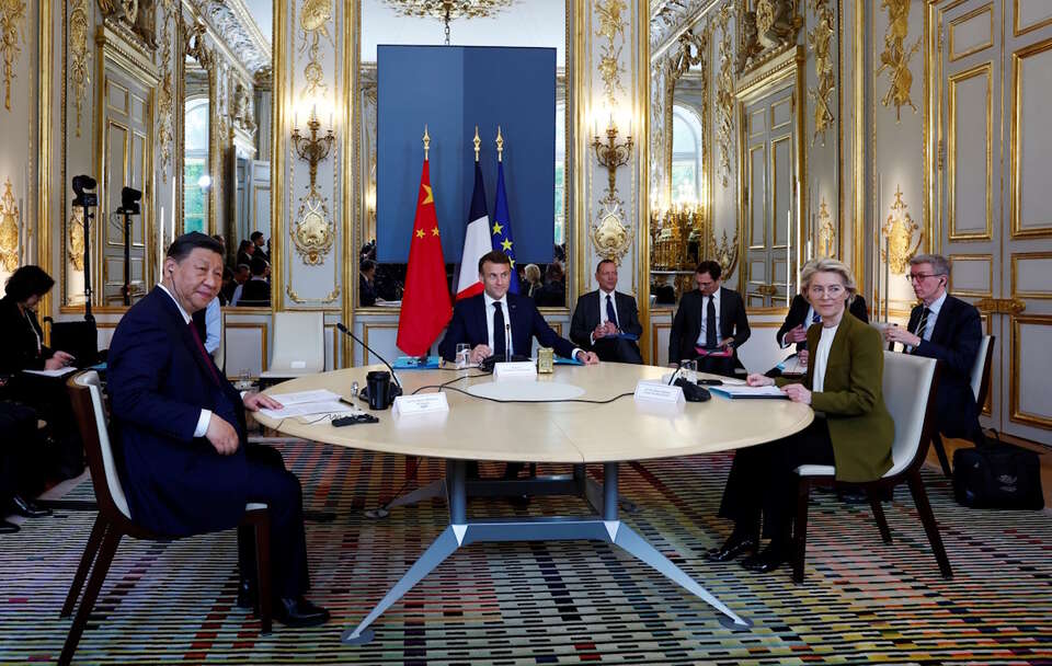 Xi Jinping, Emmanuel Macron, Ursula von der Leyen / autor: PAP/EPA/GONZALO FUENTES / POOL