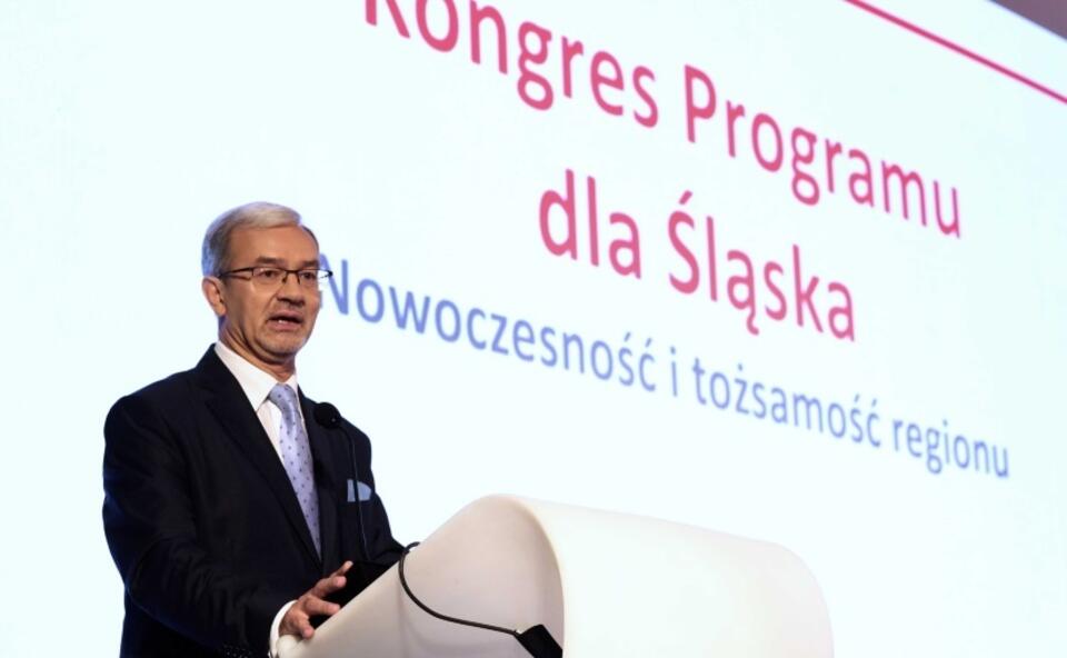 Minister Jerzy Kwieciński  / autor: PAP/Andrzej Grygiel