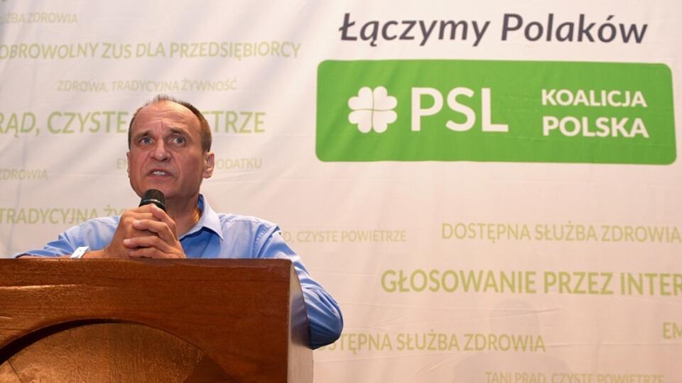 Paweł Kukiz  podczas Wojewódzkiej Konwencji Wyborczej PSL w Rzeszowie / autor: PAP/Darek Delmanowicz