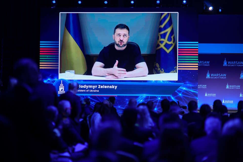 Wołodymyr Zełenski przemawia podczas Warsaw Security Forum / autor: PAP/Leszek Szymański