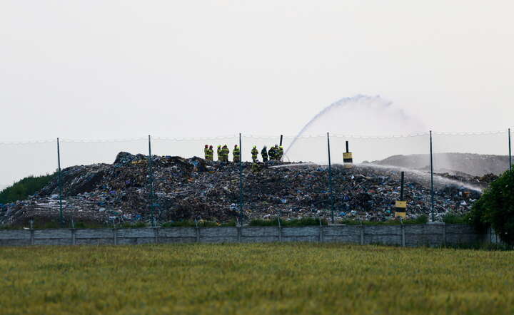 Ogień na wysypisku śmieci w Wielkopolsce