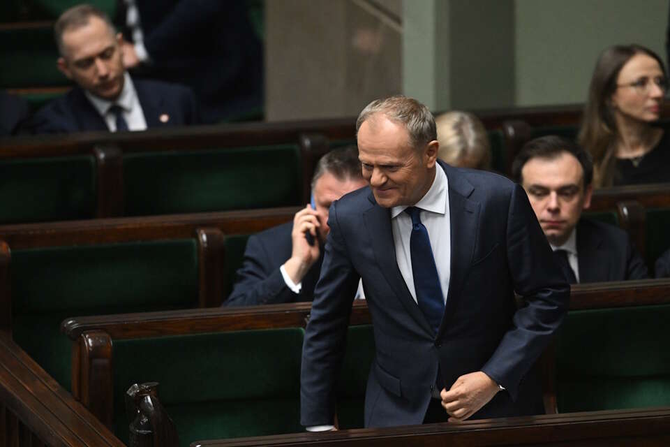 Histeria Tuska ws. SAFE z powodu długu i braku "pały" na PiS