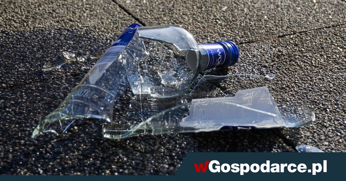 Za Tuska to choćby wpływy ze sprzedaży wódki spadają!