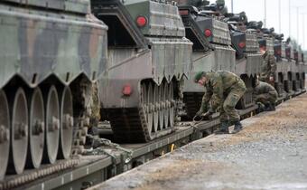 Niemcy: Mardery, Bradleye i AMX-10 w drodze na Ukrainę