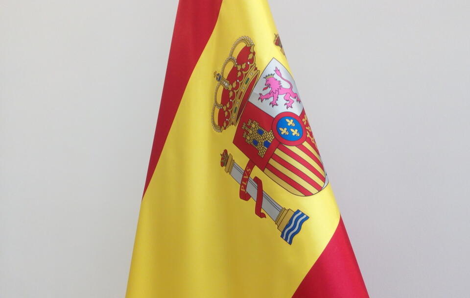 Hiszpańska flaga / autor: Fratria