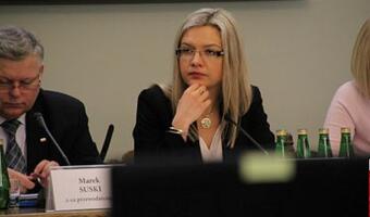 Amber Gold:  Komisja śledcza rozpoczęła przesłuchanie b. dyrektor z UOKiK