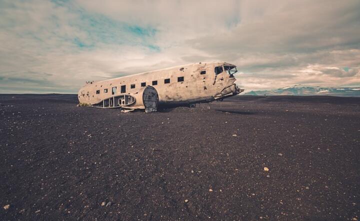 Opuszczony, Islandia / autor: Pixanay