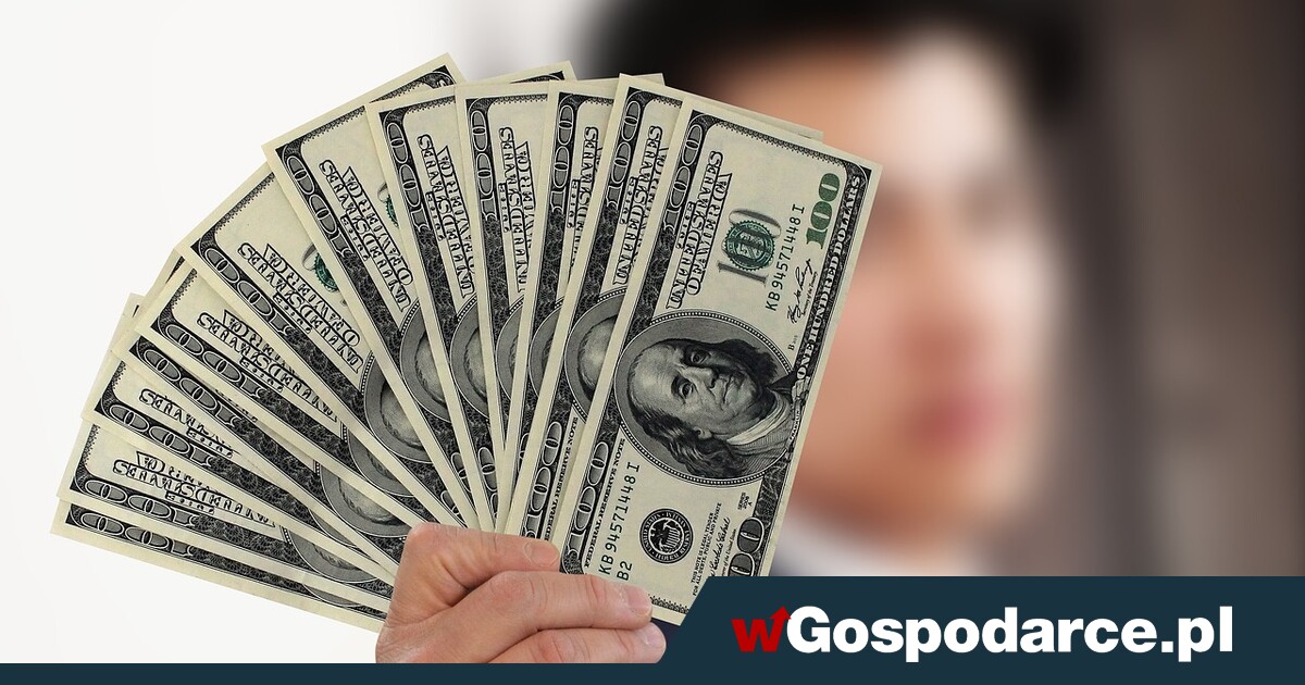 Dolar w natarciu