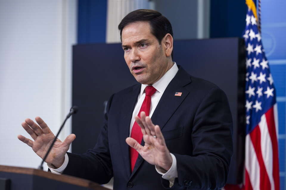 Wycofają kolejnych żołnierzy z Europy? Rubio o planach Trumpa