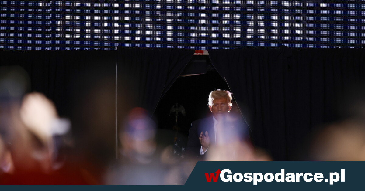 Среди газет Трамп с треском проиграл