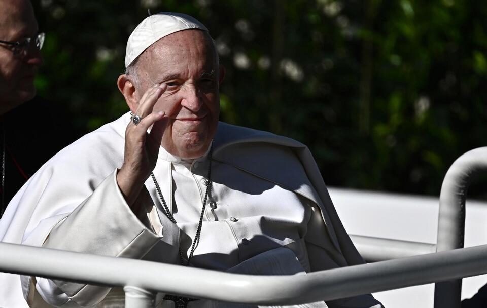 Papież Franciszek / autor: PAP/EPA/LUCA ZENNARO