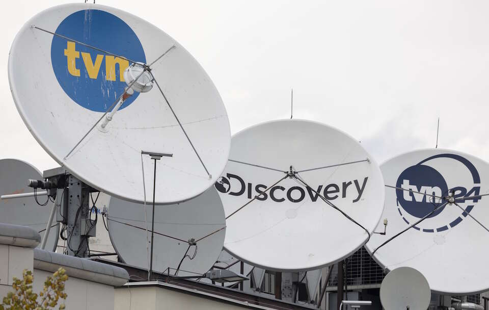 Zmiana właściciela TVN! Znamy datę zgromadzenia akcjonariuszy Warner Bros. Discovery, które ma zatwierdzić transakcję. / autor: Fratria