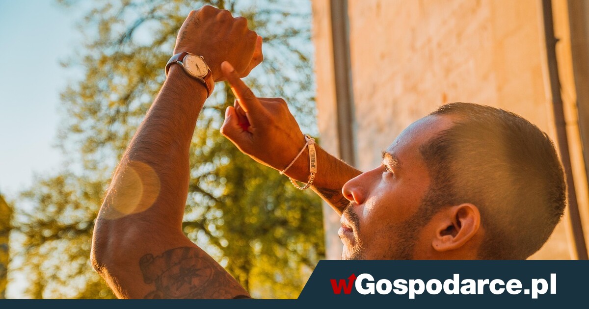 Czy obetną ci zapłatę za pracę w noc zmiany czasu?