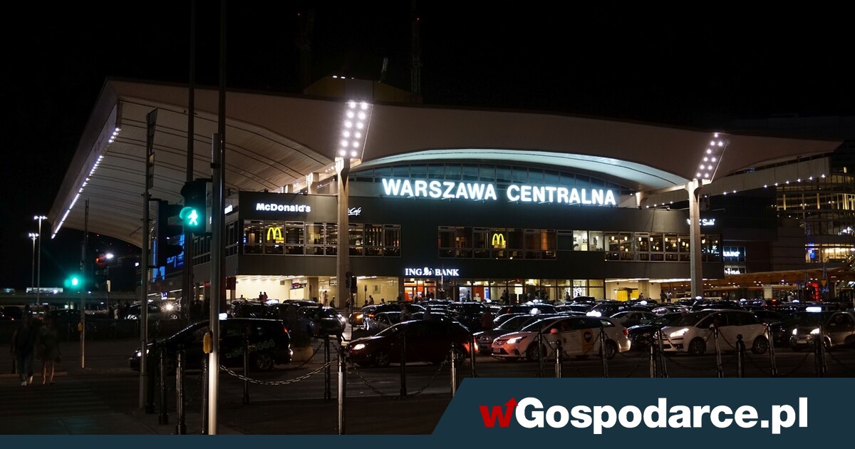 Ośmiodniowa rewolucja komunikacyjna w stolicy