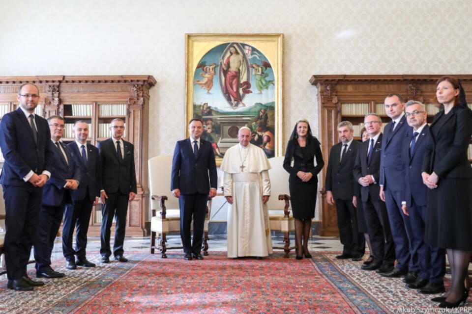 Audiencja pary prezydenckiej u papieża Franciszka / autor: PAP