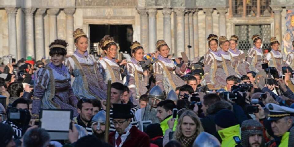 fot.PAP/EPA/ANDREA MEROLA