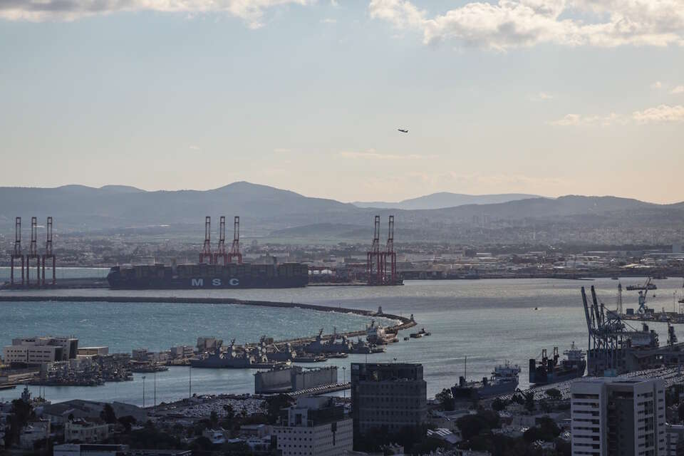 Na zdjęciu panorama izraelskiej Hajfy / autor: PAP/EPA