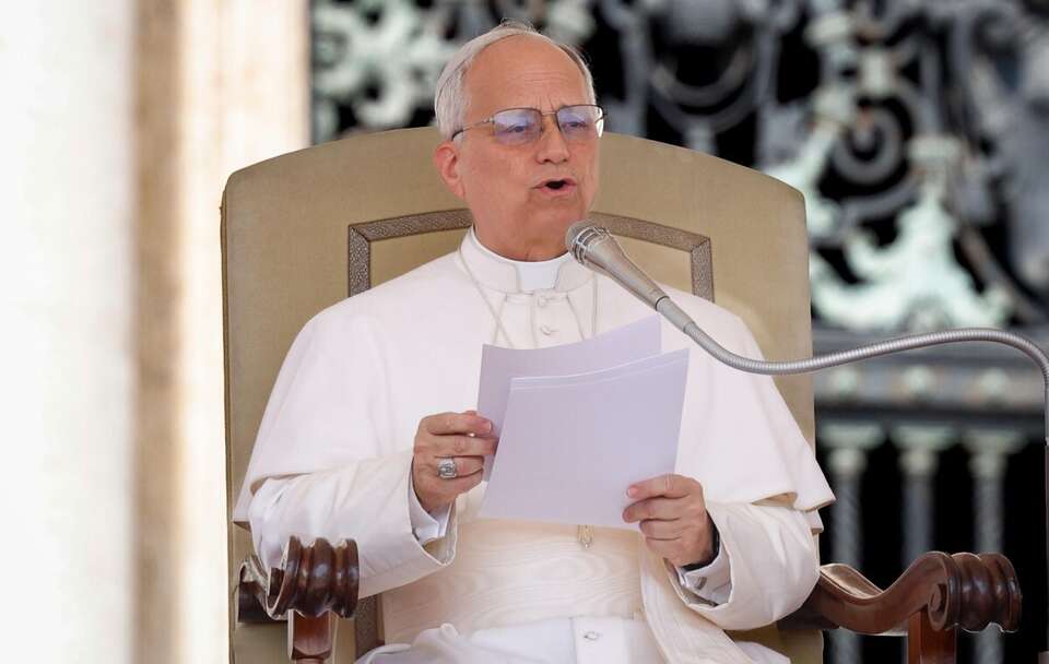 Papież Leon XIV / autor: PAP/EPA/GIUSEPPE LAMI