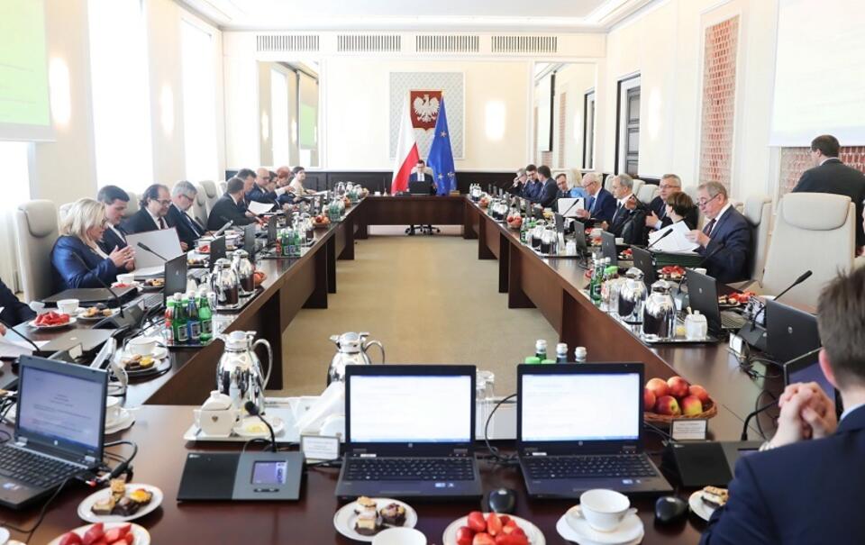 Posiedzenie Rady Ministrów / autor: PAP/Tomasz Gzell