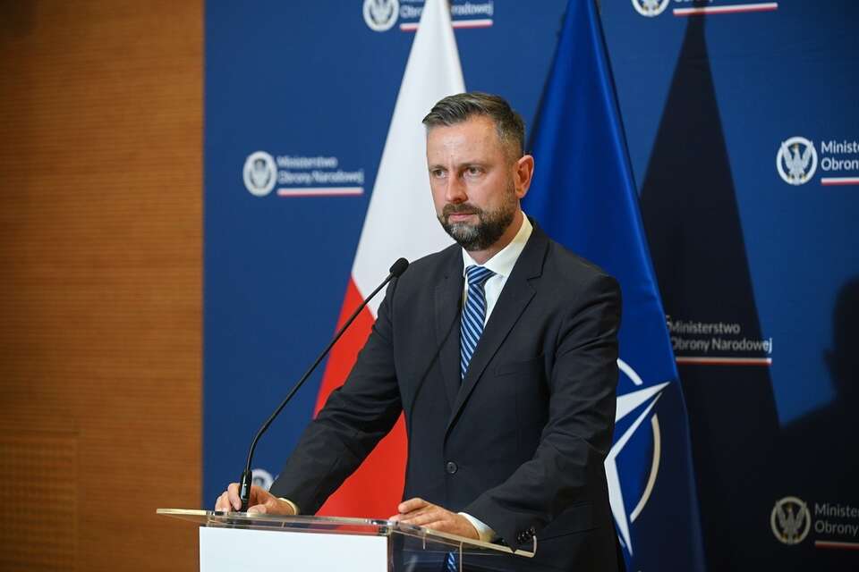  Wicepremier, minister obrony narodowej Władysław Kosiniak-Kamysz na briefingu prasowym w siedzibie MON w Warszawie / autor: PAP/Marcin Obara