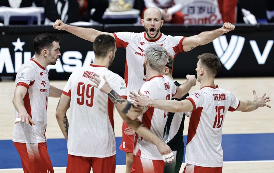 Polska reprezentacja w siatkówce mężczyzn / autor: PAP/EPA/FRANCIS R. MALASIG