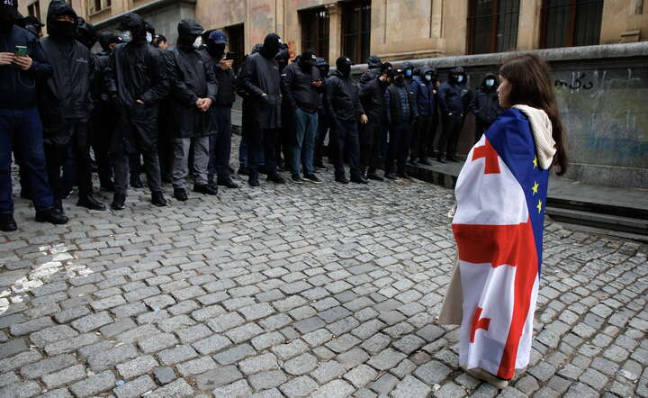 Protesty w Gruzji trwają już długo / autor: PAP/EPA/DAVID MDZINARISHVILI