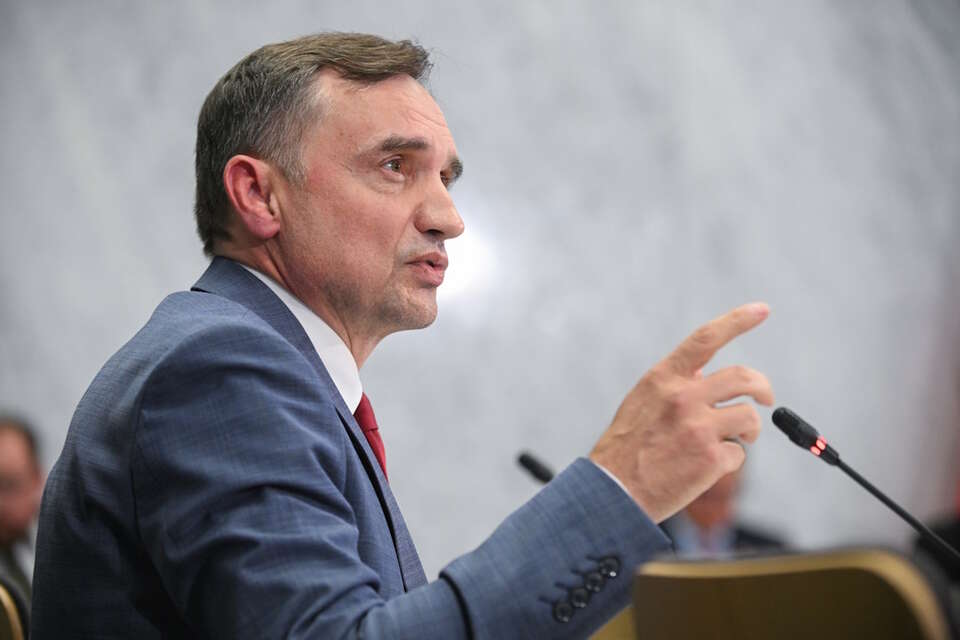 Zbigniew Ziobro na posiedzeniu nielegalnej komisji ds. Pegasusa / autor: PAP/Marcin Obara