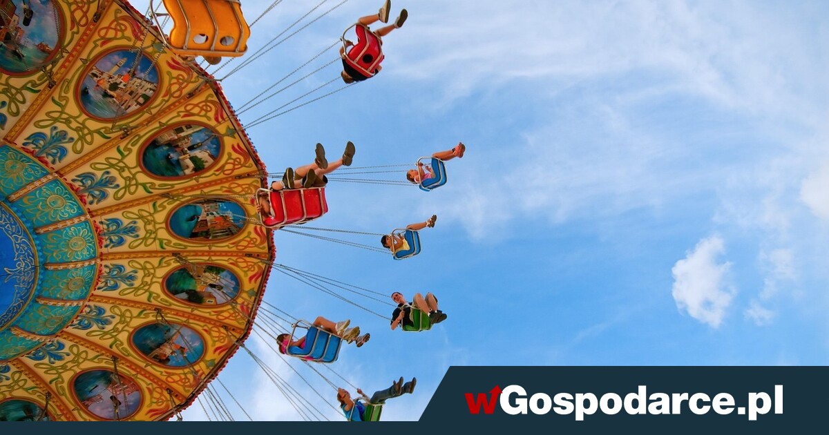 Park rozrywki? Świetny pomysł na wakacje, ale drogi