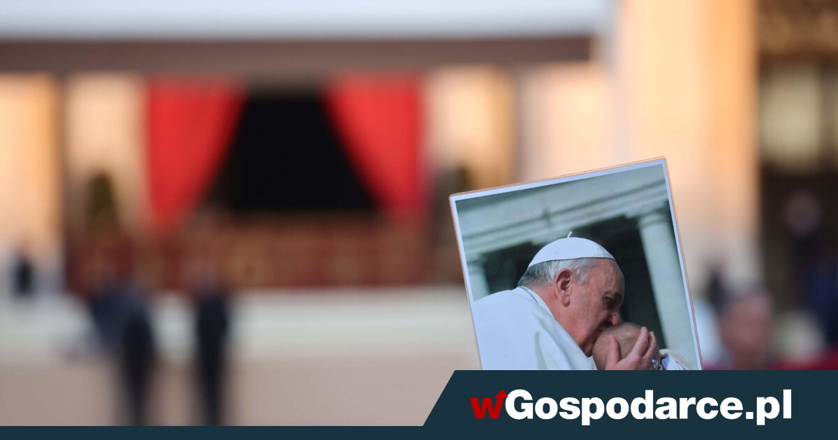 Pogrzeb papieża. Trwa żałoba narodowa
