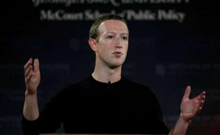 Zuckerberg stracił w jeden dzień 29 mld dol.; Facebook 26 proc.