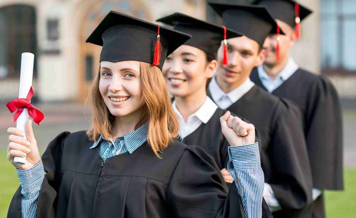 Będą nowe świadectwa ukończenia studiów podyplomowych