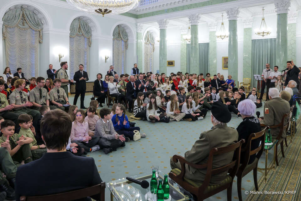 Piękna inicjatywa! Walentynki z kombatantami w Pałacu