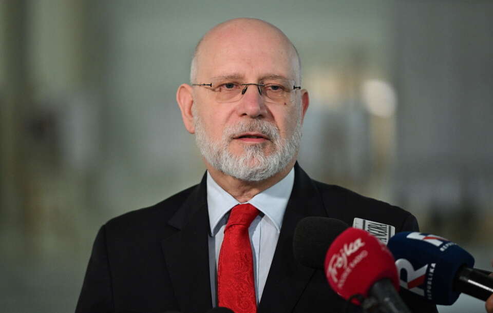 Policija pred KRRiT zaradi vprašanj o Macieju Świrskem