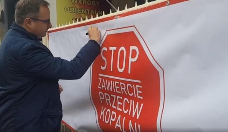 Protesty mieszkańców Zawiercia przeciw kopalni / autor: Facebook/Łukasz Konarski