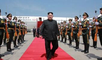 Kim Dzong Un straszy użyciem broni atomowej
