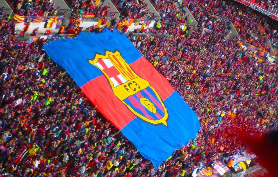 FC Barcelona zainteresowana Kiwiorem  / autor: Börkur Sigurbjörnsson from Barcelona, CC BY 2.0 <https://creativecommons.org/licenses/by/2.0>, via Wikimedia Commons