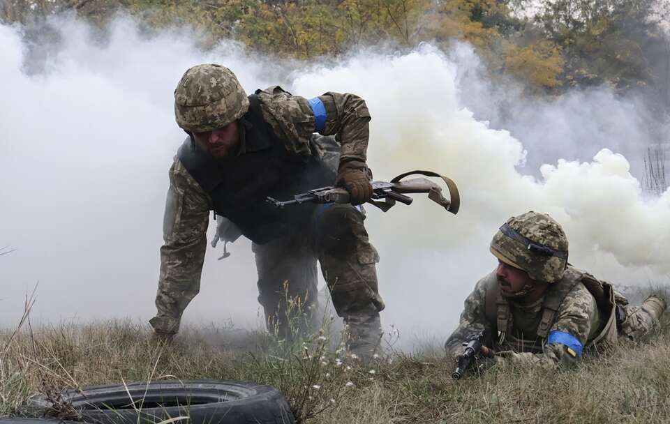 autor: PAP/EPA/Press service of the 65th Mechanized Brigade HANDOUT