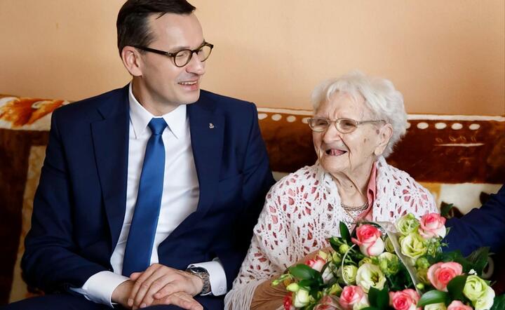 premier Mateusz Morawiecki i Tekla Juniewicz w dniu swoich 115-tych urodzin / autor: Facebook