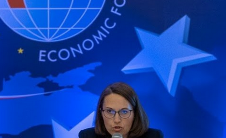 Minister Finansów Magdalena Rzeczkowska na Forum Ekonomicznym w Karpaczu 2022 / autor: Ministerstwo Finansów/Twitter