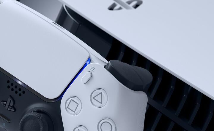 Playstation 5 na razie zwycięża w konsolowym wyścigu / autor: fot. Facebook
