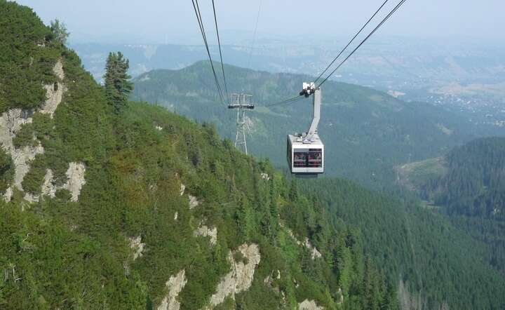 Kolejka na Kasprowy jest symbolem i głównym aktywem Polskich Kolei Linowych / autor: Pixabay