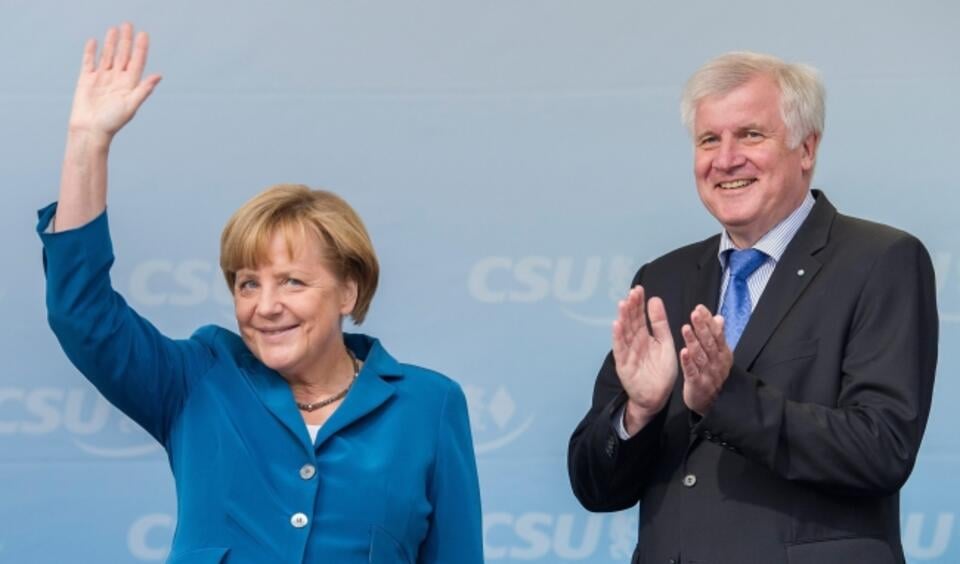 Kanclerz Merkel z premierem Bawarii. Fot. PAP/EPA